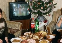 „Ovako se nekada slavila Nova godina i svi tvrde da smo bili srećniji“: Fotografije iz bivše Jugoslavije koje bude nostalgiju, ali… „Ovako se nekada slavila Nova godina i svi tvrde da smo bili srećniji“: Fotografije iz bivše Jugoslavije koje bude nostalgiju, ali…