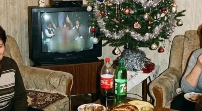 „Ovako se nekada slavila Nova godina i svi tvrde da smo bili srećniji“: Fotografije iz bivše Jugoslavije koje bude nostalgiju, ali… „Ovako se nekada slavila Nova godina i svi tvrde da smo bili srećniji“: Fotografije iz bivše Jugoslavije koje bude nostalgiju, ali…