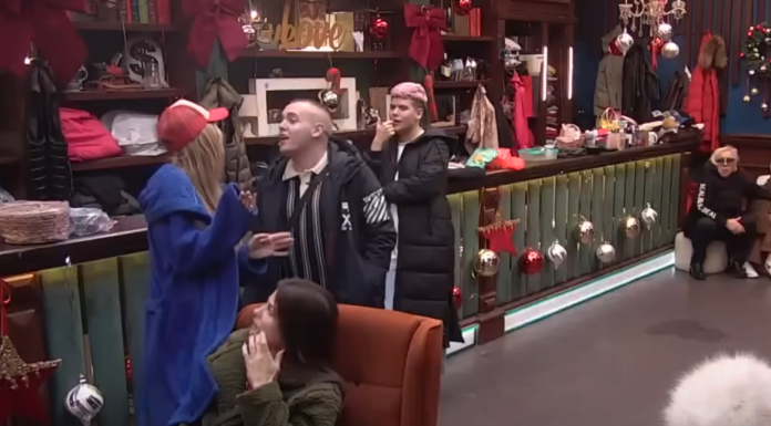 Žestok obračun: Dača razotkrio zašto Aneli brani Asmina, Jakšićka šokirala istinom iz izolacije (VIDEO) Žestok obračun: Dača razotkrio zašto Aneli brani Asmina, Jakšićka šokirala istinom iz izolacije (VIDEO)