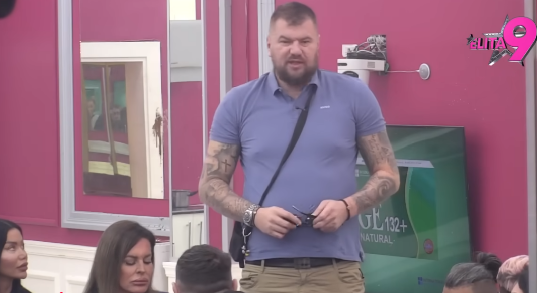 Bez milosti pred svima: Janjuš krenuo na Aneli, Kačavenda je zakucala – Ahmićeva ostala bez riječi Bez milosti pred svima: Janjuš krenuo na Aneli, Kačavenda je zakucala – Ahmićeva ostala bez riječi