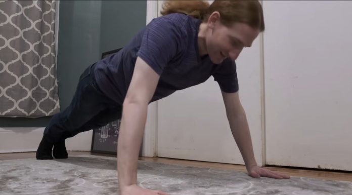 Radio je 100 sklekova svaki dan godinu dana: Rezultati su iznenadili mnoge Radio je 100 sklekova svaki dan godinu dana: Rezultati su iznenadili mnoge