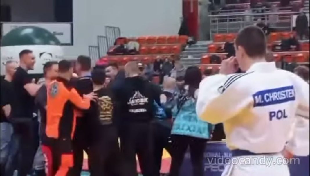 Sukob na džudo turniru u Poljskoj: Izraelski treneri fizički napali učesnike nakon skandiranja „Slobodna Palestina“