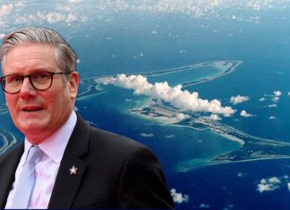 “Veliki idiotizam Londona”: Trump uzeo Chagos kao dokaz da SAD mora preuzeti Grenland Ostrvo Diego Garcia u Indijskom okeanu snimljeno iz zraka