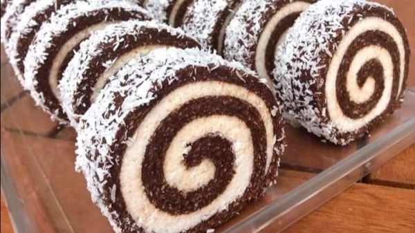 Kokos rolat koji se topi u ustima: Kolač bez pečenja koji svi traže recept Kokos rolat koji se topi u ustima: Kolač bez pečenja koji svi traže recept