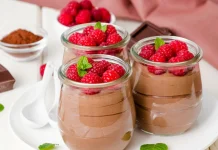 Luksuz u čaši: Najbrži čokoladni mousse koji uvijek uspijeva Luksuz u čaši: Najbrži čokoladni mousse koji uvijek uspijeva