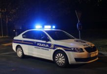 Nova godina u crnom: Petnaestogodišnjakinja teško povrijeđena, vozač pobjegao Nova godina u crnom: Petnaestogodišnjakinja teško povrijeđena, vozač pobjegao