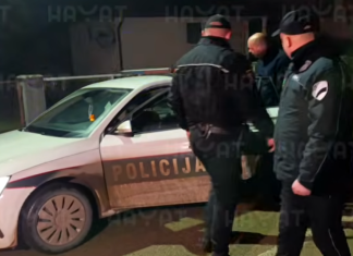 Noć straha kod Tuzle: Policija lovila navijače po šumi i potoku nakon žestokog sukoba Noć straha kod Tuzle: Policija lovila navijače po šumi i potoku nakon žestokog sukoba