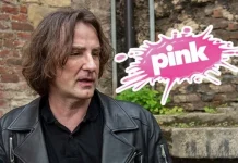 Božićno oglašavanje Željka Mitrovića izazvalo buru komentara:„Na šta ličimo danas…“ Božićno oglašavanje Željka Mitrovića izazvalo buru komentara:„Na šta ličimo danas…“