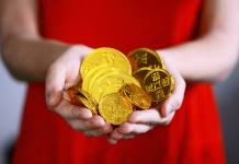 Historijski rekord: Zlato nikad skuplje, investitori bježe od neizvjesnosti Historijski rekord: Zlato nikad skuplje, investitori bježe od neizvjesnosti