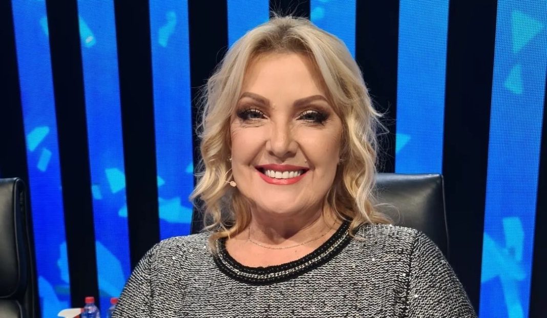 Drama u porodici Snežane Đurišić: Sin brutalno pretučen, pevačica prekinula ćutanje! Drama u porodici Snežane Đurišić: Sin brutalno pretučen, pevačica prekinula ćutanje!