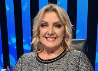 Drama u porodici Snežane Đurišić: Sin brutalno pretučen, pevačica prekinula ćutanje! Drama u porodici Snežane Đurišić: Sin brutalno pretučen, pevačica prekinula ćutanje!