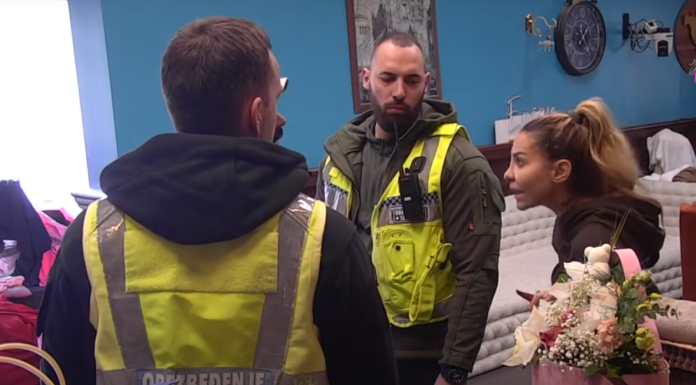 Drama kakva se ne pamti: Luka i Aneli na ivici fizičkog sukoba! (VIDEO) Drama kakva se ne pamti: Luka i Aneli na ivici fizičkog sukoba! (VIDEO)