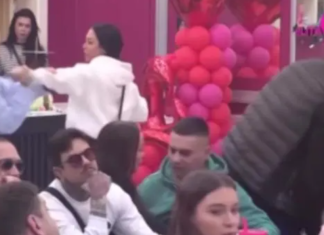 ISPLIVAO NECENZURISANI SNIMAK!!? Tuča Aneli i Maje pod lupom produkcije! ISPLIVAO NECENZURISANI SNIMAK!!? Tuča Aneli i Maje pod lupom produkcije!