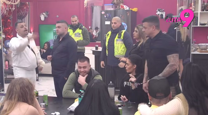 HITNA REAKCIJA OBEZBEĐENJA!Bora i Terza na ivici fizičkog obračuna – obezbjeđenje ih jedva razdvojilo HITNA REAKCIJA OBEZBEĐENJA!Bora i Terza na ivici fizičkog obračuna – obezbjeđenje ih jedva razdvojilo