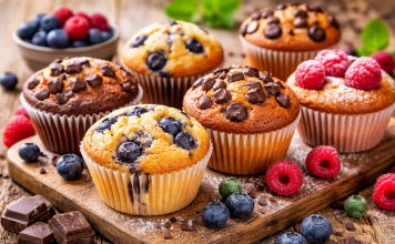 Sočni i mirisni mafini: Savršen doručak ili užina za svaki dan Sočni i mirisni mafini: Savršen doručak ili užina za svaki dan