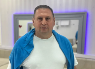 Taki eksplodirao nakon drame: Jovana okrenula leđa Maji, a on joj brutalno odgovorio Taki eksplodirao nakon drame: Jovana okrenula leđa Maji, a on joj brutalno odgovorio