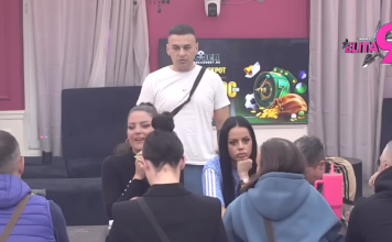 “TI SI HODAJUĆE ZLO!” Bebica i Teodora brutalno napali Boginju – on priznao da je ne podnosi! “TI SI HODAJUĆE ZLO!” Bebica i Teodora brutalno napali Boginju – on priznao da je ne podnosi!