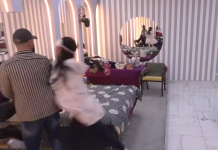 Napad koji kamere nisu direktno snimile! Haos u Eliti 9 otkriven u ogledalu – od siline udarca pao na pod Napad koji kamere nisu direktno snimile! Haos u Eliti 9 otkriven u ogledalu – od siline udarca pao na pod