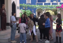 Neočekivani gost u Eliti: Robot Toša donio slatko iznenađenje i pokupio simpatije svih žena! Neočekivani gost u Eliti: Robot Toša donio slatko iznenađenje i pokupio simpatije svih žena!