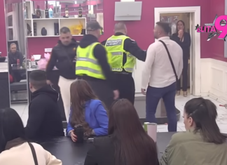 PAKAO U BELOJ KUĆI: Santana lomio inventar, pa napao Durdžića! Asmin mu odgovorio nogom! (VIDEO) PAKAO U BELOJ KUĆI: Santana lomio inventar, pa napao Durdžića! Asmin mu odgovorio nogom! (VIDEO)