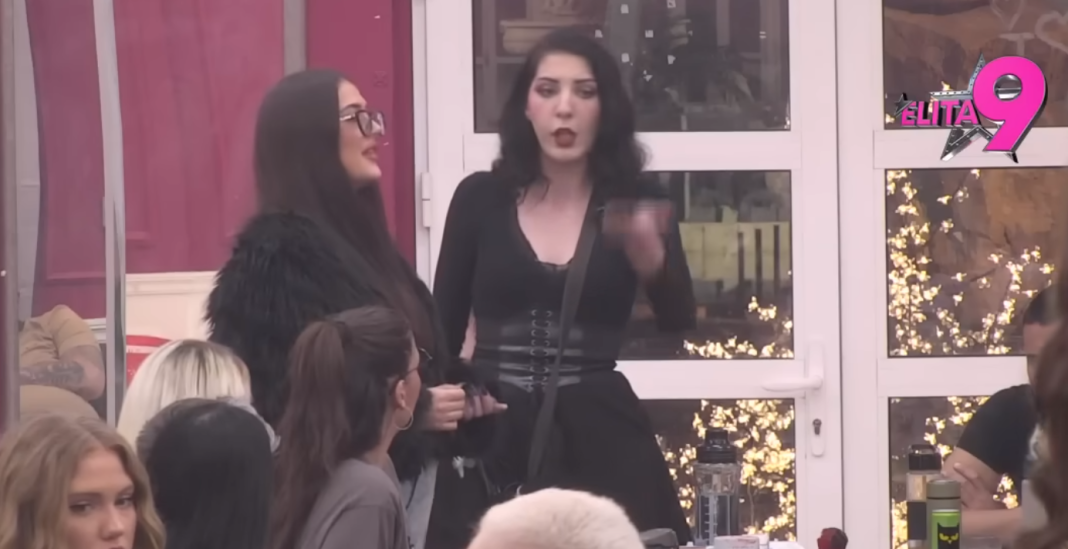 Puca po svim šavovima! Anastasija pokušala da degradira Hanu, ali joj se sve obilo o glavu: „Ti se družiš sa tim ljudima…“ (VIDEO)