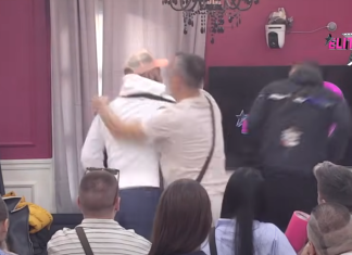 HITNA DISKVALIFIKACIJA U ELITI!! Luka Vujović opalio šamar Anđelu Rankoviću! “Imaš si*e kao žena, nosiš ženske papuče!” HITNA DISKVALIFIKACIJA U ELITI!! Luka Vujović opalio šamar Anđelu Rankoviću! "Imaš si*e kao žena, nosiš ženske papuče!"