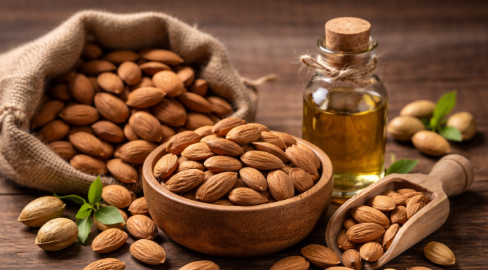 TAJNA ZDRAVLJA U JEDNOJ ŠACI: Bademi kao prirodni eliksir života TAJNA ZDRAVLJA U JEDNOJ ŠACI: Bademi kao prirodni eliksir života