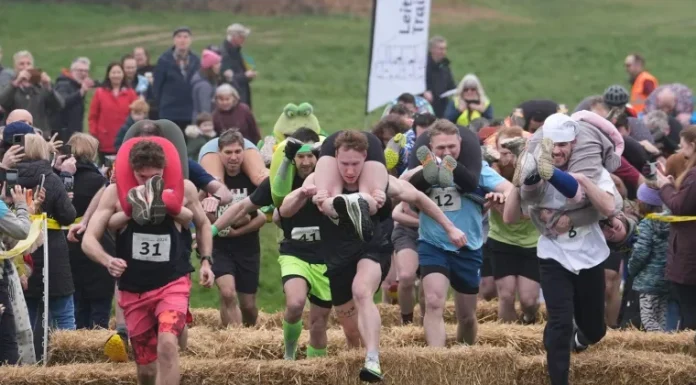 Morate pogledati: Najluđa utrka ikad – pokušajte se ne nasmijati ovim fotografijama! Morate pogledati: Najluđa utrka ikad – pokušajte se ne nasmijati ovim fotografijama!