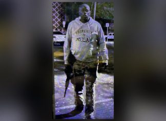 Pucnjava u Austinu pod istragom terorizma: Napadač nosio obilježja povezana s Iranom.(VIDEO) Muškarac osumnjičen za pucnjavu u Austinu okrenut prema kameri