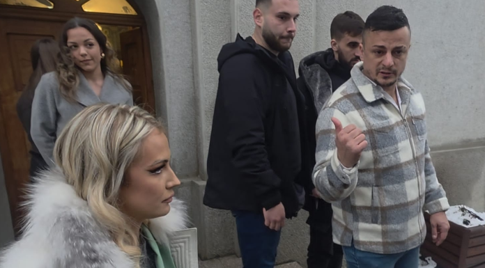 ŠOK PONUDA KOJU JE ODBILA: Milica Veličković o alimentaciji:”Ponudio mi je 300 evra, to je beda kad znaš koliko zarađuje!” ŠOK PONUDA KOJU JE ODBILA: Milica Veličković o alimentaciji:"Ponudio mi je 300 evra, to je beda kad znaš koliko zarađuje!"