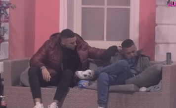 EMOTIVNI KRAH U RIJALITIJU! Bebica ne može da preboli Teodoru – suze i bol isplivali na površinu! EMOTIVNI KRAH U RIJALITIJU! Bebica ne može da preboli Teodoru – suze i bol isplivali na površinu!