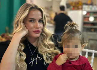 Praznici u njenom stilu! Milica Veličković otkrila kako slavi Vaskrs: “Navikla sam da raste bez oca, same odlično funkcionišemo” Praznici u njenom stilu! Milica Veličković otkrila kako slavi Vaskrs: "Navikla sam da raste bez oca, same odlično funkcionišemo"