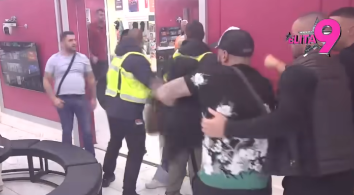 NERVI NA IVICI: Maja nasrnula na Uroša, svađa zbog Takija i Šarenog prerasla u haos! (VIDEO) NERVI NA IVICI: Maja nasrnula na Uroša, svađa zbog Takija i Šarenog prerasla u haos! (VIDEO)