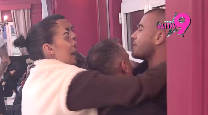 KARAMBOL U EMISIJI: Viktor nasrnuo na Asmina, Maja urla od ljubomore zbog Teodore! (VIDEO) KARAMBOL U EMISIJI: Viktor nasrnuo na Asmina, Maja urla od ljubomore zbog Teodore! (VIDEO)