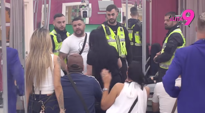 TOTALNI HAOS!Asmin nasrnuo nakon prozivki, obezbeđenje moralo hitno da reaguje! TOTALNI HAOS!Asmin nasrnuo nakon prozivki, obezbeđenje moralo hitno da reaguje!