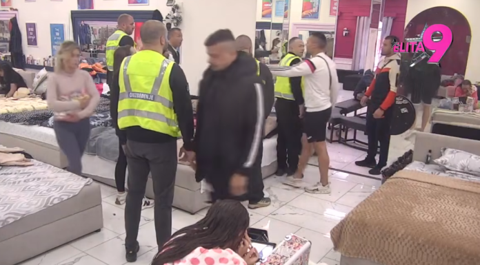 INCIDENT U RIJALITIJU: Miki zaratio sa dvoje cimera, reagovalo obezbeđenje! INCIDENT U RIJALITIJU: Miki zaratio sa dvoje cimera, reagovalo obezbeđenje!