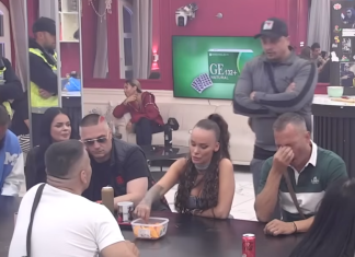 HAOS ZA CRNIM STOLOM! Terza brutalno udario na Bebicu i Teodoru, Luka dolio ulje na vatru! HAOS ZA CRNIM STOLOM! Terza brutalno udario na Bebicu i Teodoru, Luka dolio ulje na vatru!