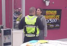 „Ne zanima me Nora“: Haos u Beloj kući, Aneli žestoko napala Asmina nakon šok izjave „Ne zanima me Nora“: Haos u Beloj kući, Aneli žestoko napala Asmina nakon šok izjave