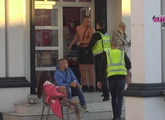 INCIDENT KOJI JE SVE ŠOKIRAO: Mina i Uroš u sukobu, obezbeđenje sprečilo eskalaciju! INCIDENT KOJI JE SVE ŠOKIRAO: Mina i Uroš u sukobu, obezbeđenje sprečilo eskalaciju!