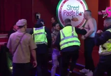 NIJE ODOLJELA! Teodora popustila pred Filipom – poljubac koji će napraviti HAOS! (VIDEO) NIJE ODOLJELA! Teodora popustila pred Filipom – poljubac koji će napraviti HAOS! (VIDEO)