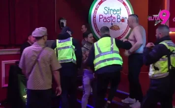 HAOS U KAZINU! Bebica nasrnuo na Saleta zbog Teodore i Đukića – oni pobjegli glavom bez obzira! (VIDEO) HAOS U KAZINU! Bebica nasrnuo na Saleta zbog Teodore i Đukića – oni pobjegli glavom bez obzira! (VIDEO)