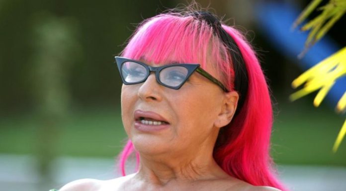 ZABRINJAVAJUĆE STANJE ZORICE BRUNCLIK: Estrada u strahu, EVO od čega boluje ZABRINJAVAJUĆE STANJE ZORICE BRUNCLIK: Estrada u strahu, EVO od čega boluje