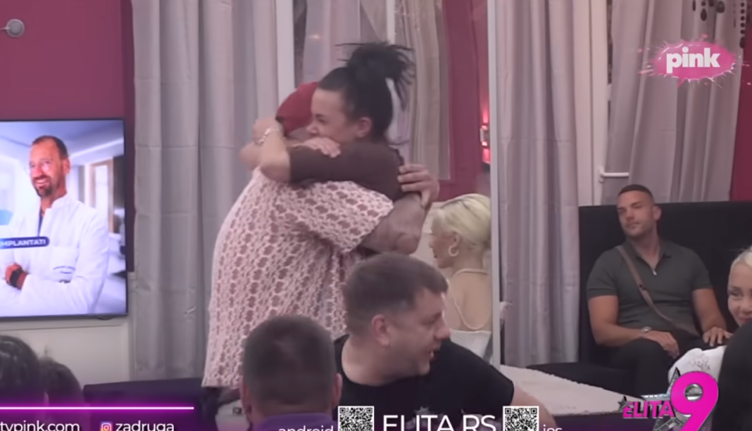 PRELIJEPE VIJESTI U ELITI 9! Anita i Luka saznali pol bebe, emocije preplavile Belu kuću! PRELIJEPE VIJESTI U ELITI 9! Anita i Luka saznali pol bebe, emocije preplavile Belu kuću!