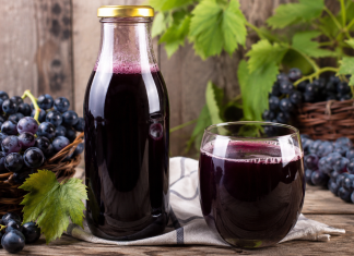Domaći sirup od grožđa – miris tradicije u svakoj kapljici Domaći sirup od grožđa – miris tradicije u svakoj kapljici