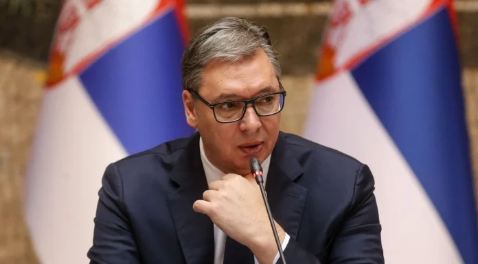 VUČIĆ ŠOKIRAO IZ PEKINGA: “Moguće je da ću uskoro podnijeti ostavku”