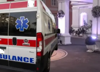 DRAMA U RIJALITIJU! Učesnici iznenada pozlilo, obezbjeđenje hitno pritrčalo u pomoć! DRAMA U RIJALITIJU! Učesnici iznenada pozlilo, obezbjeđenje hitno pritrčalo u pomoć!
