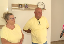 EKSKLUZIVNO IZ CAZINA! Majka Asmina Durdžića otkrila detalje porodičnog života koje javnost nije znala EKSKLUZIVNO IZ CAZINA! Majka Asmina Durdžića otkrila detalje porodičnog života koje javnost nije znala