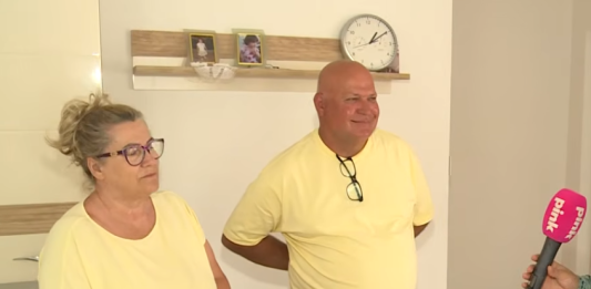 EKSKLUZIVNO IZ CAZINA! Majka Asmina Durdžića otkrila detalje porodičnog života koje javnost nije znala