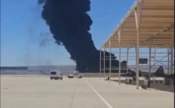 Srušio se američki bombarder B-52 odmah nakon polijetanja: Poginulo osam osoba