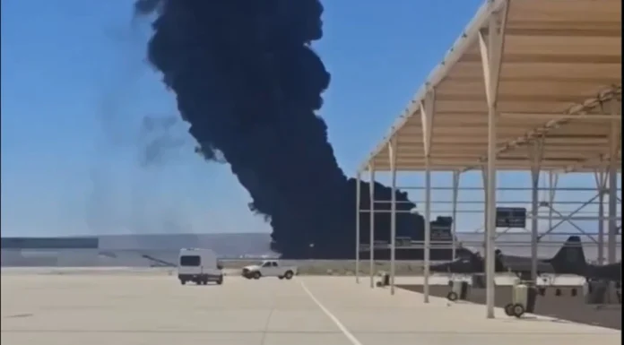Srušio se američki bombarder B-52 odmah nakon polijetanja: Poginulo osam osoba